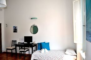 Chez Moi