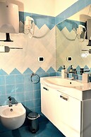 Chez Moi