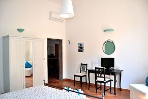 Chez Moi