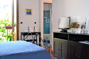 Chez Moi
