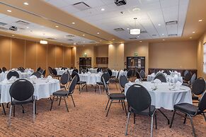 Best Western Plus Bathurst Hotel & Suites
