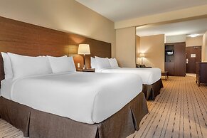 Best Western Plus Bathurst Hotel & Suites