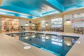 Best Western Plus Bathurst Hotel & Suites