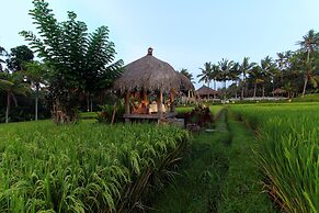 MATHIS Retreat Ubud