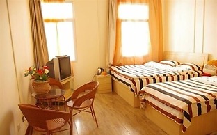 Qingdao Yuezhu Topic Hostel