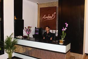 Amber Residence