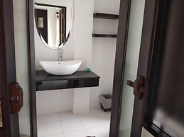 Amber Residence