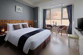 Shinchon Ever8 Serviced Residence