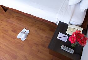Hotel Maluri