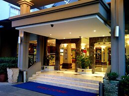 Hotel Maluri