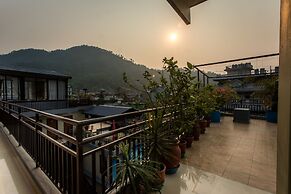 Hotel Peace Plaza