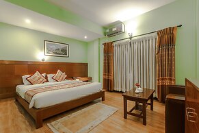 Hotel Peace Plaza