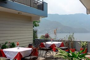 Hotel Peace Plaza