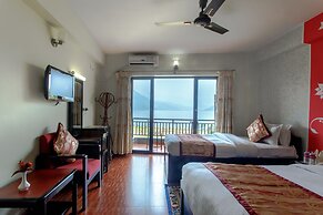 Hotel Peace Plaza