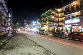 Hotel Peace Plaza