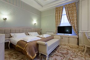 Hotel Happy Inn