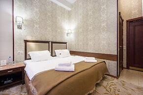 Hotel Happy Inn