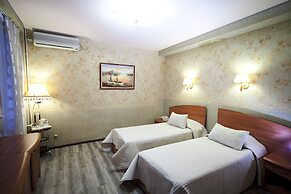 Hotel Moya