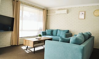 Bathurst Motor Inn