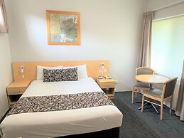 Bathurst Motor Inn