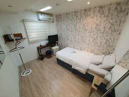 Must Stay Hotel Myeongdong
