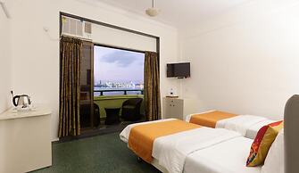 Sea Green South Hotel