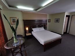 Cebu Hilltop Hotel