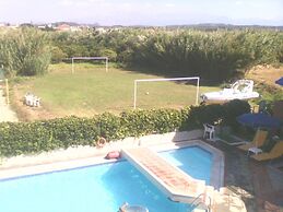 Alexandros M