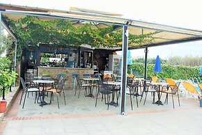 Alexandros M