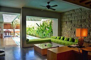 TS Suites Seminyak