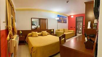 Hotel Actor
