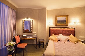 Visotsky Hotel