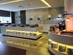 Ramada by Wyndham Abu Dhabi Corniche