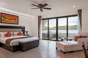 Busuanga Bay Lodge