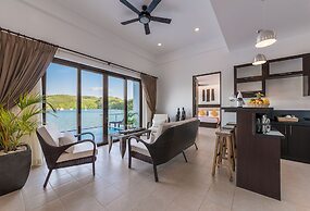Busuanga Bay Lodge