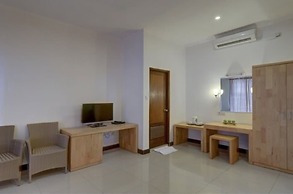 Nipuri Hotel