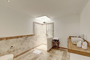 Nipuri Hotel