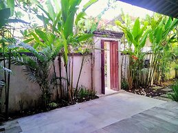 Nipuri Hotel
