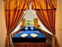 Rainbow Lodge