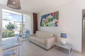 19 Summer Suites