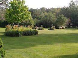 The Briarwood B&B