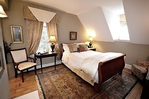 The Briarwood B&B