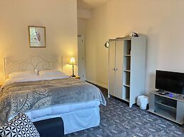 Castle Rock Country Inn