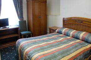 New Westcliff Hotel
