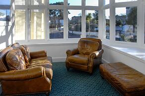 New Westcliff Hotel