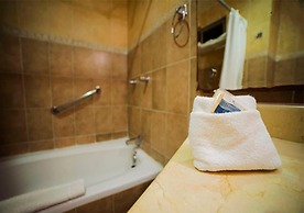 Hotel Grand Marlon