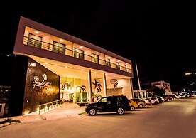 Hotel Grand Marlon