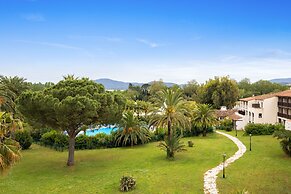 SOWELL Family Port Grimaud