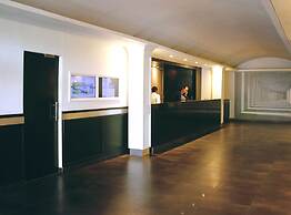 Lamana Hotel