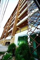 The Icon Place at Nurn Plub Wan